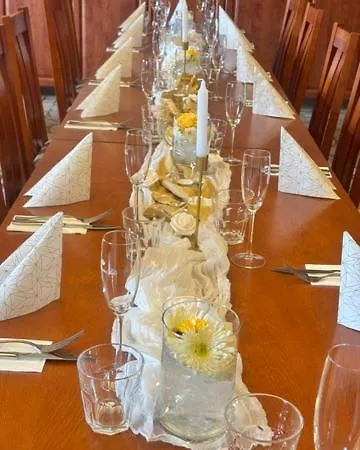 Mattes Restaurant &